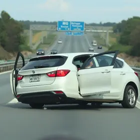 carro capota