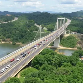 ponte entre Goiás e Minas